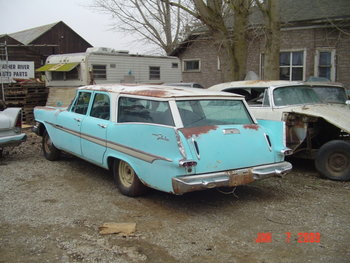 '59 Sport Suburban 002.jpg