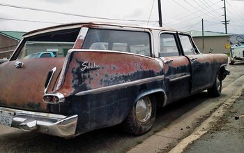 Finned-Plymouth-Wagon.jpg