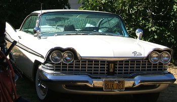 2009-09-20 Plymouth Fury 001.jpg