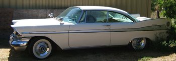 2009-09-20 Plymouth Fury 003.jpg