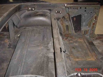 8a_-_rear_seat_and_top_well.jpg