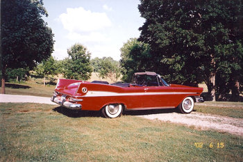 1959 Plymouth_001.jpg